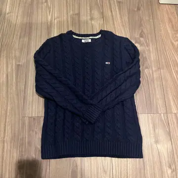 TOMMY JEANS 네이비 케이블 짜임 스웨터 L 사이즈
