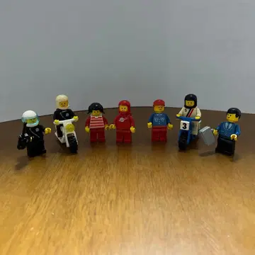 레고 미니피규어 7체 세트