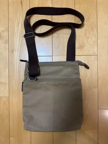 카마쿠라 캔버스 숄더백 브라운