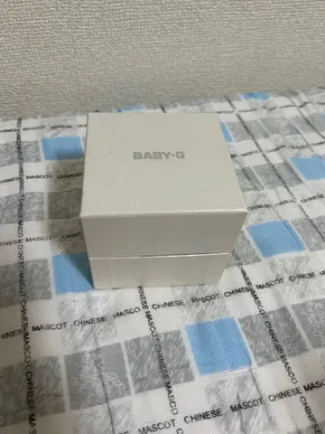 BABY-G 화이트 디지털 워치