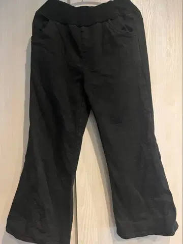 허그유 와이드 팬츠 블랙