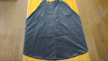 Gymphlex 카키 코듀로이 플레어 스커트