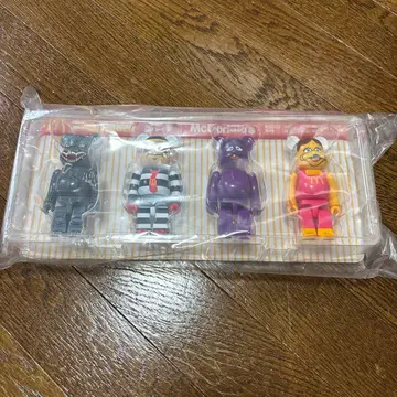 고질라 vs 맥도날드 BE@RBRICK 베어브릭 150% 미개봉품