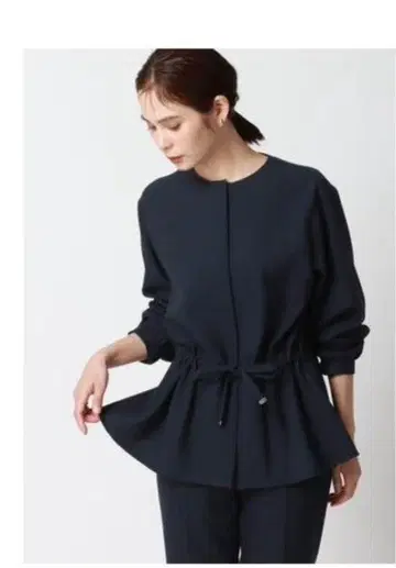 스퀘어 수트 블라우스 자켓 워셔블 네이비 의류 조젯