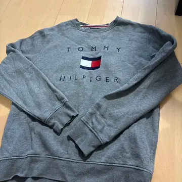 TOMMY HILFIGER 그레이 맨투맨 L