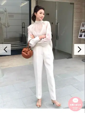 [ 미사용 ] 벌스데이 바쉬 아이보리 트위드 테이퍼드 팬츠