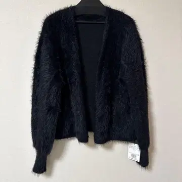 택 포함 새상품 PLST 블랙 퍼 가디건 M 사이즈