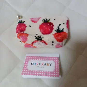 페이 라스트로베리 도트