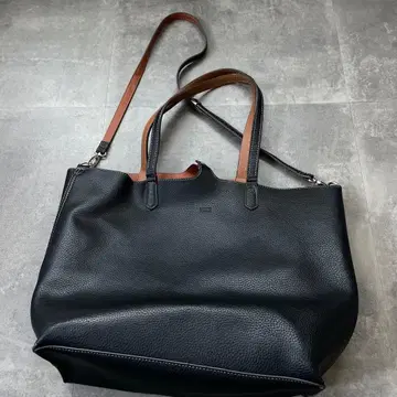 새상품급 다케오 키쿠치 리버서블 토트백 2way 바이컬러 가죽