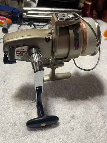 SHIMANO DUX 40 스피닝 릴