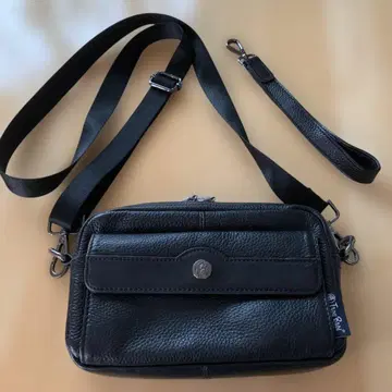 가죽 블랙 숄더백