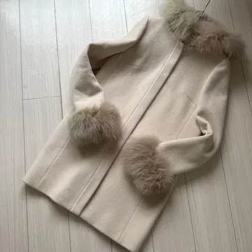 아푸와이저 리셰 울 코트 M 사이즈