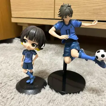 블루 록 하치라쿠 메구루 피규어