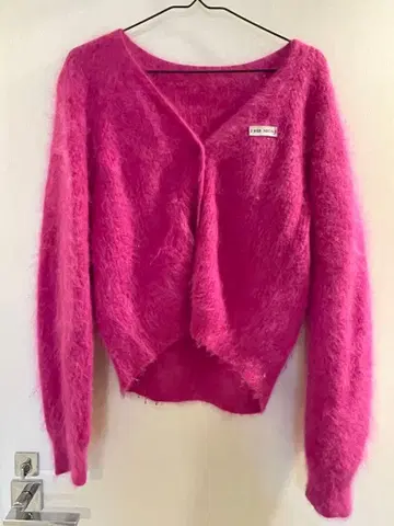 [ 한정판 판매 ] 핑크 가디건 M 사이즈