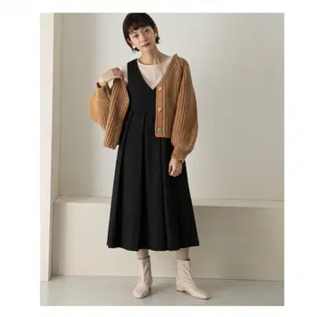 KBF*BIG 플리츠 오버롤 스커트