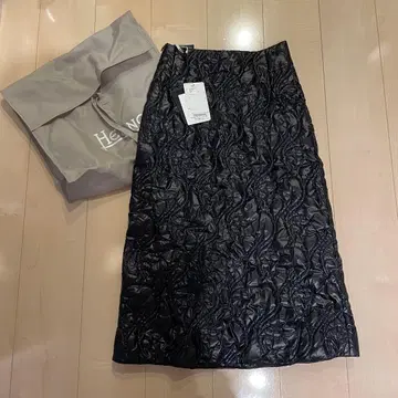 HERNO 타이트 스커트 38 사이즈