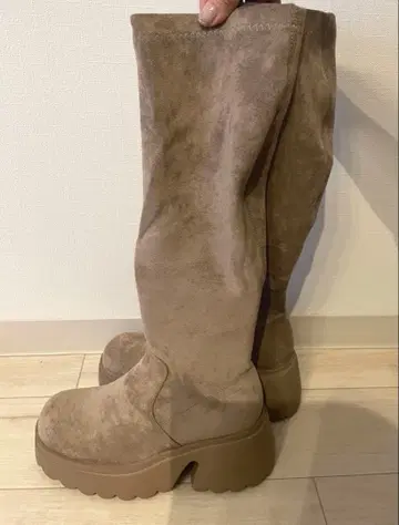 [ 미사용 새상품 ] 스트레치 베이지 부츠