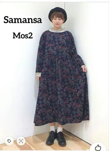 사만사 모스모스 꽃무늬 코듀로이 플레어 원피스 네이비