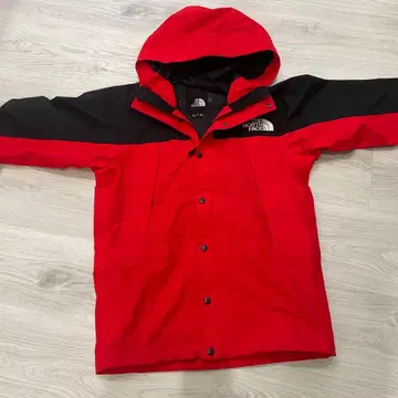 새상품급 THE NORTH FACE 마운틴 파카 S 레드 NP11834
