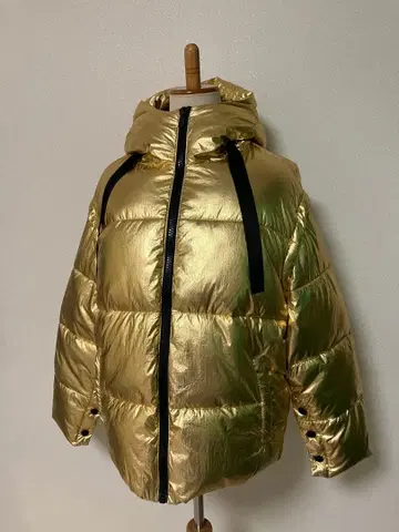 새상품급 Desigual 2way 다운 자켓 골드 데시구알