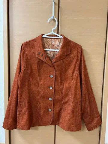 FROHLICH 버튼 부착 아우터 자켓