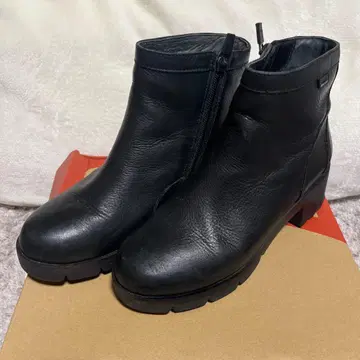 CAMPER GORE-TEX 블랙 부츠