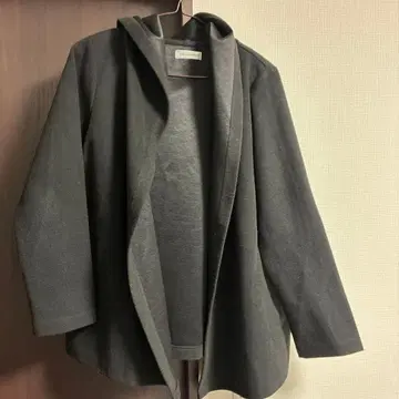 odds-on.complex 후드 부착 블랙 자켓