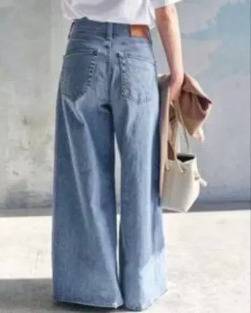 SOMETHING LISA SUPER WIDE 데님 M 사이즈 새상품