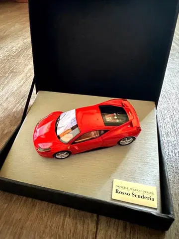 Ferrari 장식용 미니어처 카