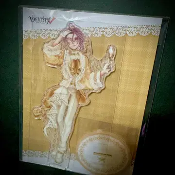 Sweet World Story 수감자 아크릴 스탠드 제5인격