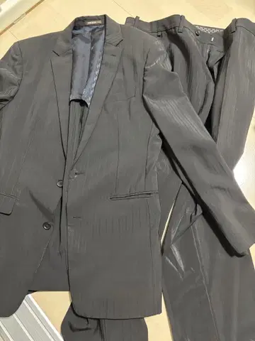 COMME CA MEN 스트라이프 수트 48