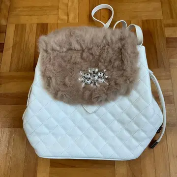 Rady 화이트 퀼팅 백팩