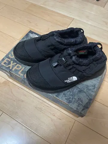 THE NORTH FACE 블랙 슬립온 부츠