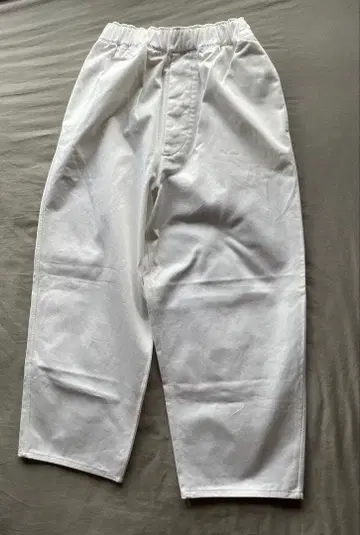 Y'LEVE 화이트 와이드 팬츠