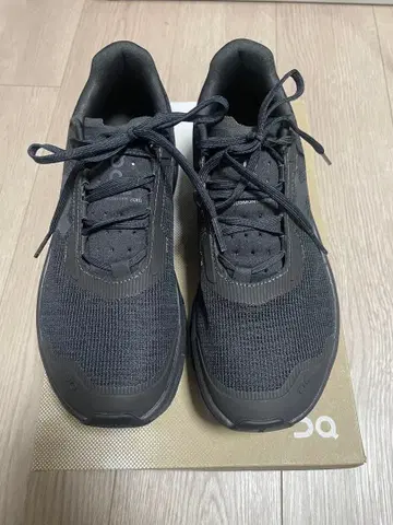 미사용 새상품 OnCloudmonster Void 블랙