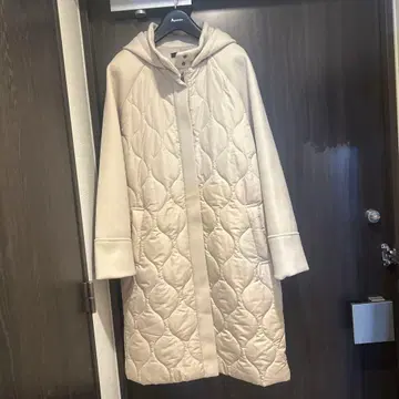 MEO 화이트 퀼팅 자켓 새상품급