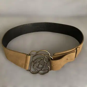 센소유니코 베이지 스웨이드 벨트 로즈 버클