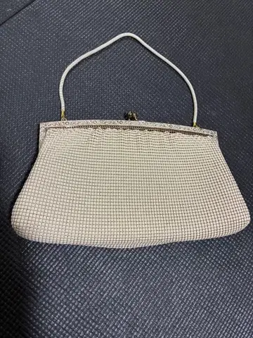 Royal Mesh 가마구치 파티 백 화이트