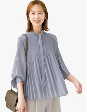 로쏘 2WAY 보타이 랜덤 플리츠 블라우스 어반 리서치 rosso