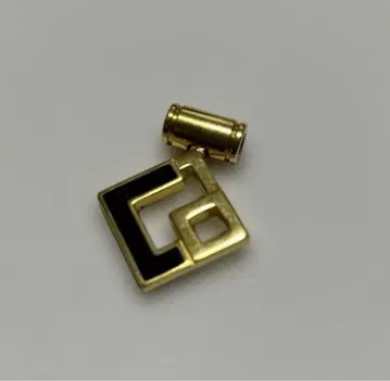 코란토츠테 L 사이즈 블랙 x 금