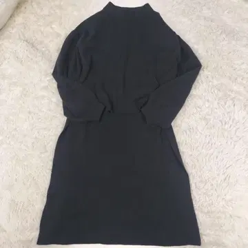 RIM.ARK 하이넥 리브 니트 블랙