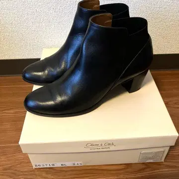 오데뜨 앤 오딜 블랙 사이드 고어 숏부츠 24.5cm 블랙