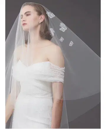 웨딩 베일 나비 자수 부착