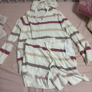 [택 포함 새상품] 젤라피케 상하의 세트