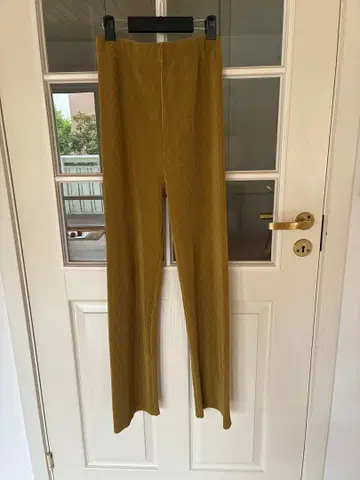 리브 이지 팬츠 올리브