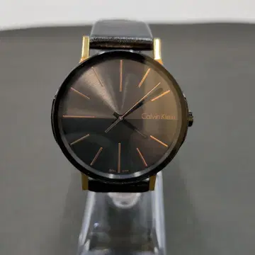 [5590]Calvin Klein 아날로그 손목시계 블랙/골드 작동품