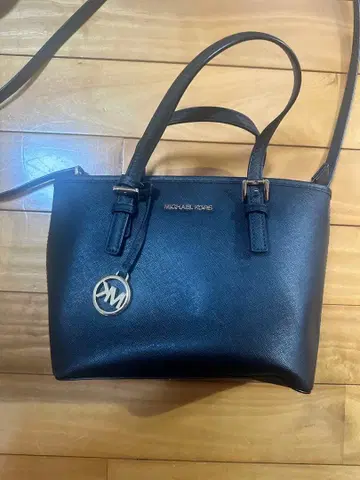 MICHAEL KORS 블랙 숄더백