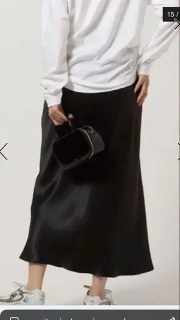 새상품급 그린 라벨 새틴 내로우 스커트 블랙 S 사이즈