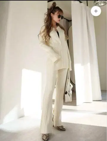 랜덤 리브 니트 SETUP 그램 립스