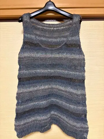 센소유니코 니트 베스트 사이즈 38 스트라이프 디자인